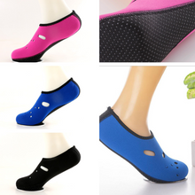 Load image into Gallery viewer, Beach Shoes Quick Dry Non-slip Diving Socks Swimming Pool Surfing Snorkeling