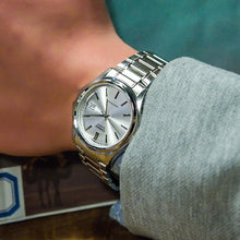 Load image into Gallery viewer, Casio MTP-1183A-1A/7A Men's Business Quartz Wristwatch Minimalist Style Stainless Steel Band Date Display Waterproof Watch
