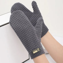 Load image into Gallery viewer, Mittens for Men Spring and Autumn Warm Cycling Driving Bike Windproof Elastic Winter Fleece Couples All-Wrapped Finger Gloves
